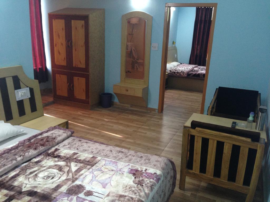 Hotel Ridge View Manāli Δωμάτιο φωτογραφία