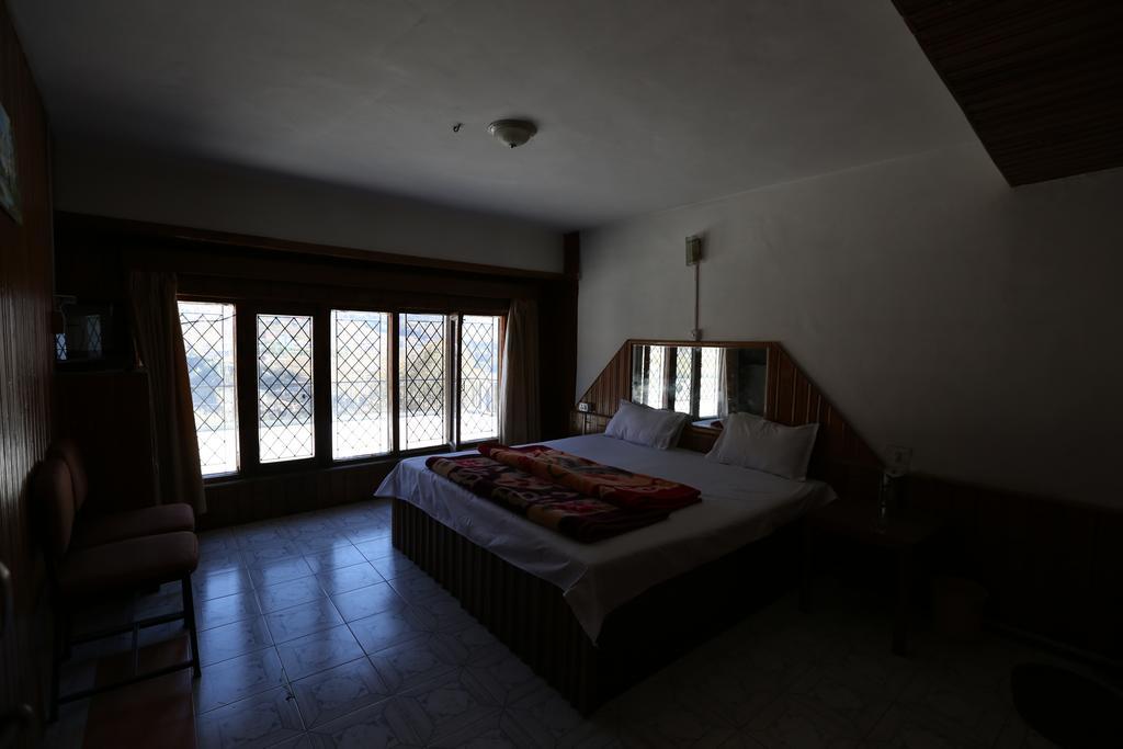 Hotel Ridge View Manāli Δωμάτιο φωτογραφία