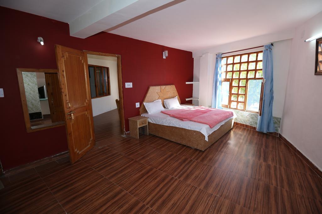 Hotel Ridge View Manāli Δωμάτιο φωτογραφία